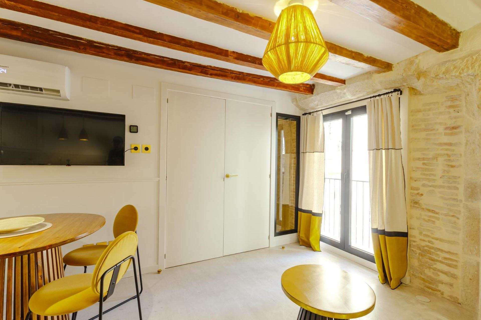 Cozy Charming Apartment In Historic Center Alicante Bagian luar foto